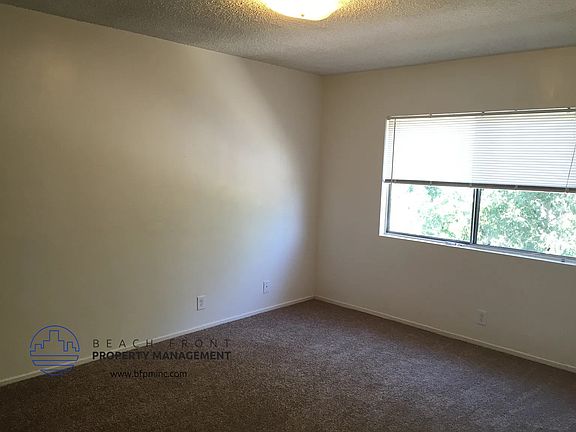 4th image of 627 W Oliver St APT 2