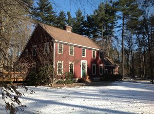 11 Robin Ln, Pepperell, MA 01463
