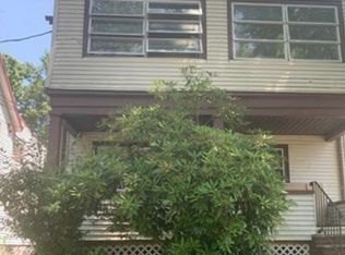 27 Boyden Pkwy S, Maplewood, NJ 07040