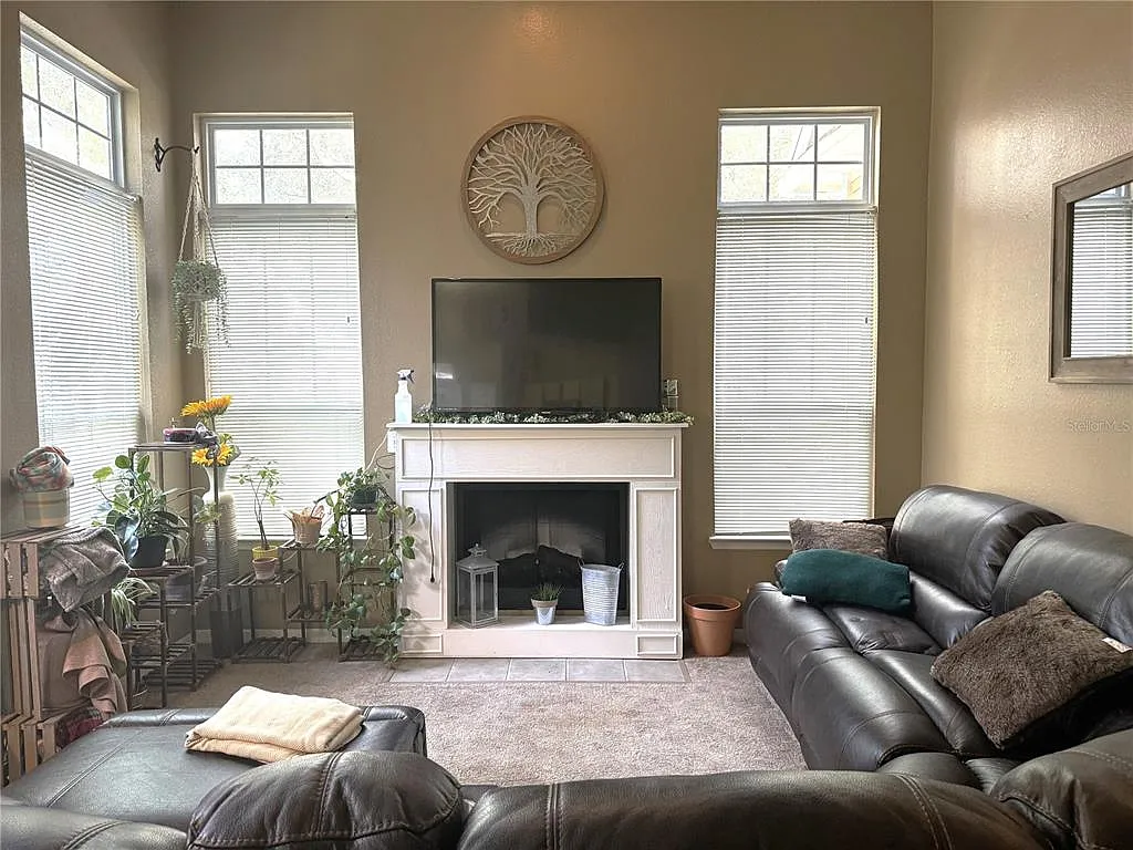 2 bed, 2.0 bath, 1153 sqft, $1,805 — Photo 4