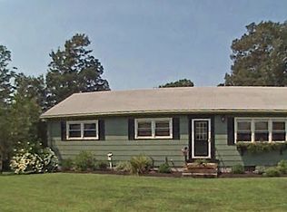 41 Woodruff Rd, Clinton, MA 01510