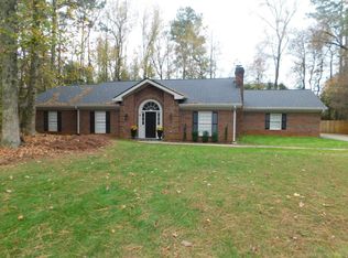 930 Kingridge Ct #15, Roswell, GA 30075