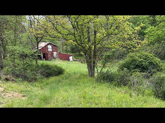 3rd image of 5397 State Highway 18