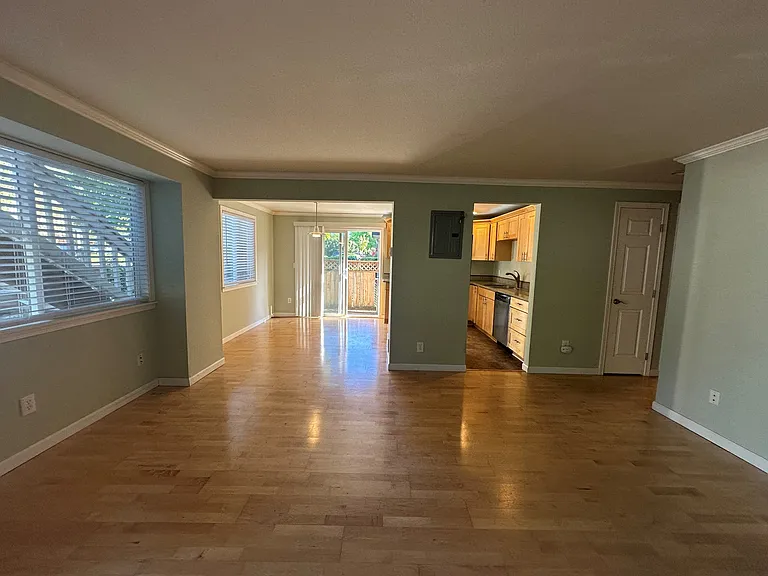 415 Healy Ave S #111-1 — Photo 5