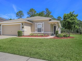 11645 Carson Lake Dr, Jacksonville, FL 32221