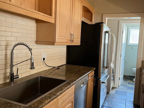 2nd image of 1511 12th St APT 2
