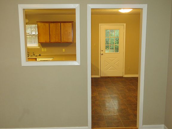 Living to Kitchen/Dining