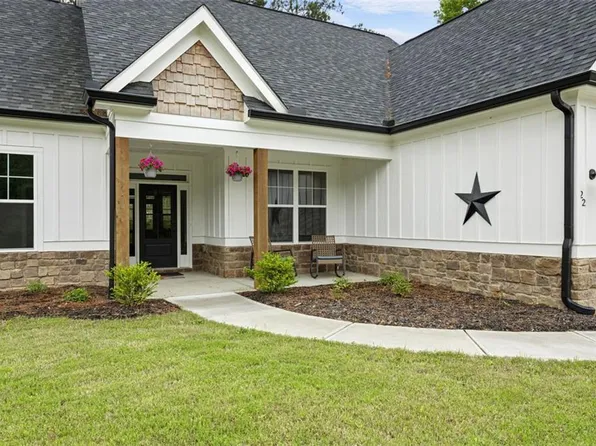 22 Griffin Mill Dr NW, Cartersville, GA 30120