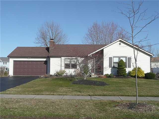 1st image of 54 Markie Dr E