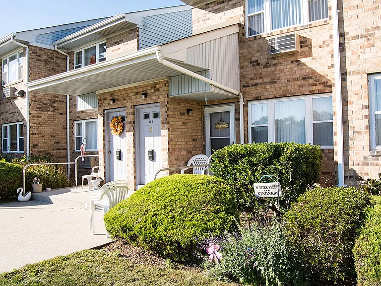 Brookwood at Oakdale 55+ — Photo 16