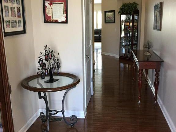 2nd image of 6381 Casado Dr