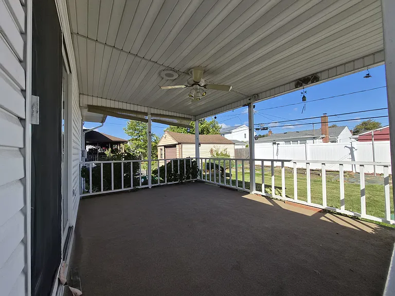 35 Elwood Ave — Photo 17