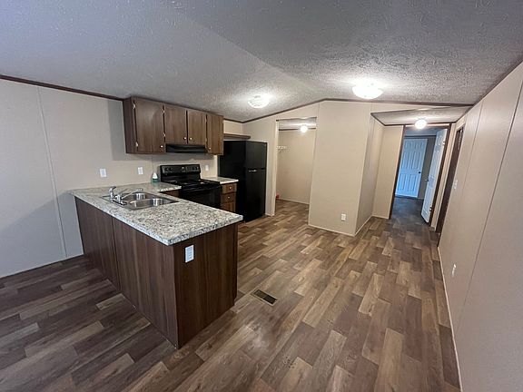 4th image of 500 Webster Rd Lot 3