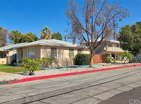 2nd image of 256 S Vista Bonita Ave
