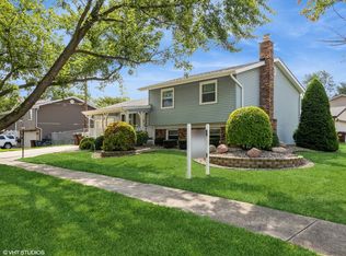 5179 Bellaire Rd, Oak Forest, IL 60452