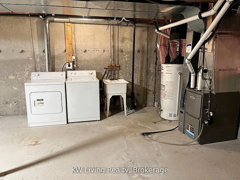 5 Alexis Way — Photo 19