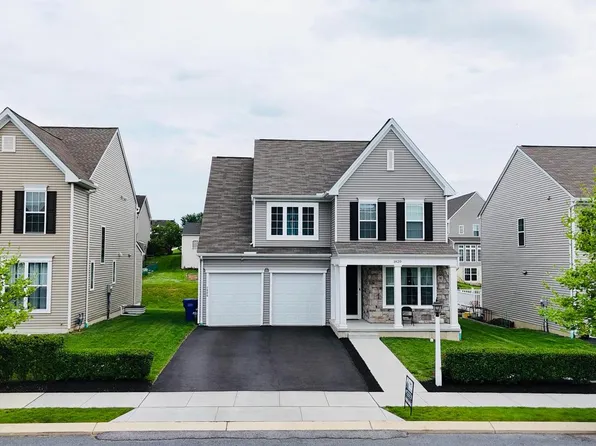 1820 Ethan Dr, Harrisburg, PA 17110