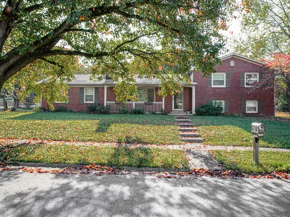 501 Southland Dr, Versailles, KY 40383