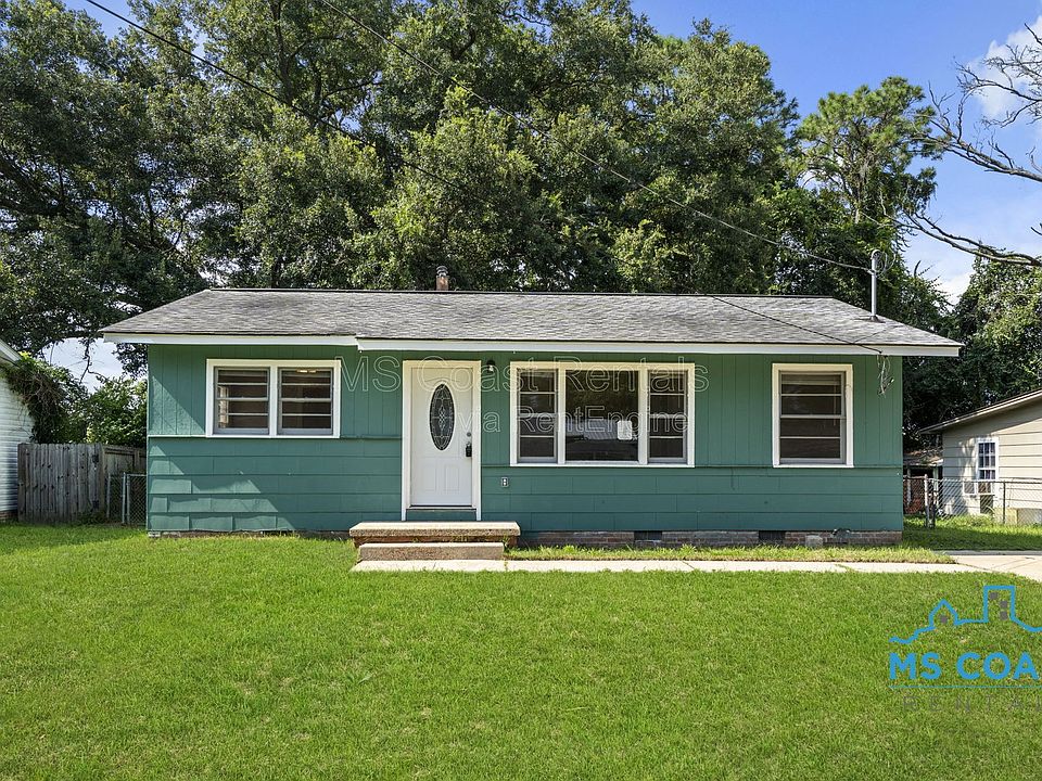 1st image of 2050 North Dr
