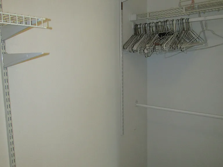 2624 Valencia Rd — Photo 23