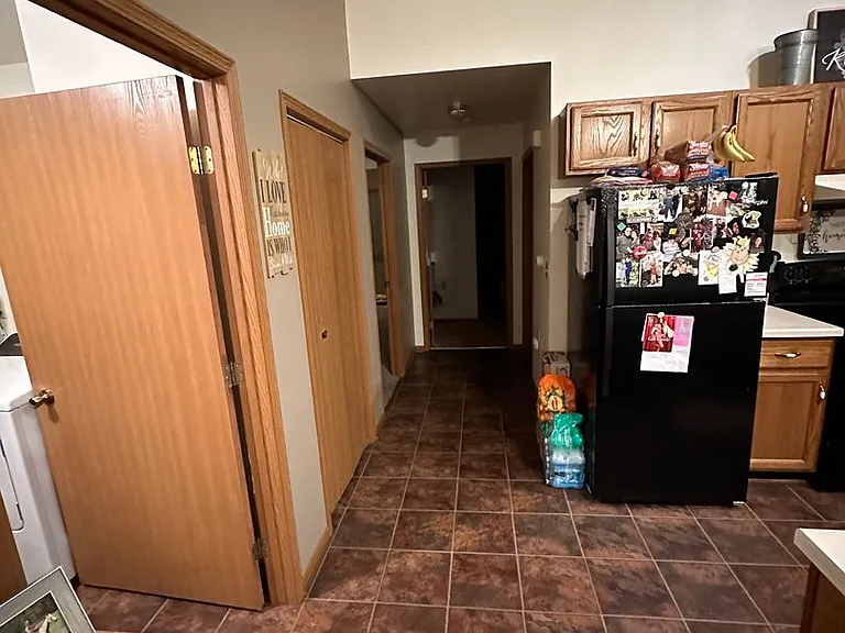 111 Sunshine Cir #2 — Photo 5