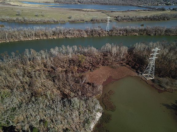 4th image of 55 Lake Rd