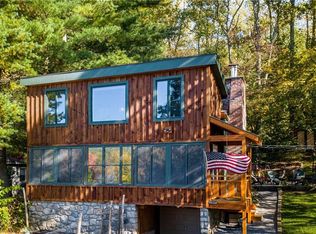 38 Chippewa Rd, Putnam Valley, NY 10579