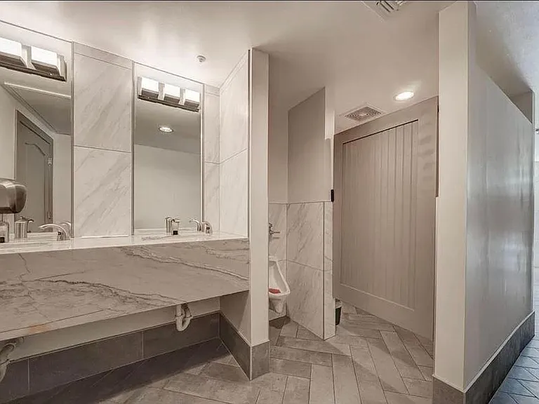1701 E Colter St — Photo 7