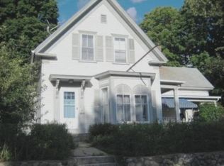 31 Summer St, Milford, NH 03055
