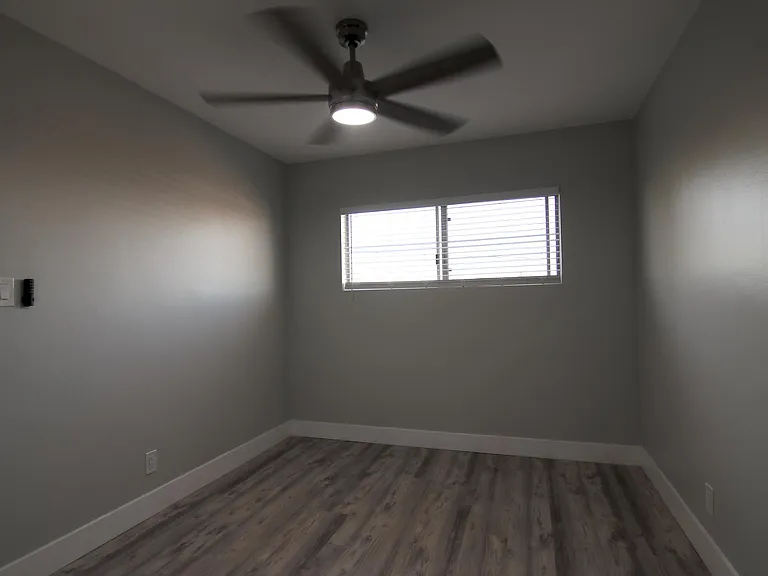 120 Roswell Ave #12 — Photo 60