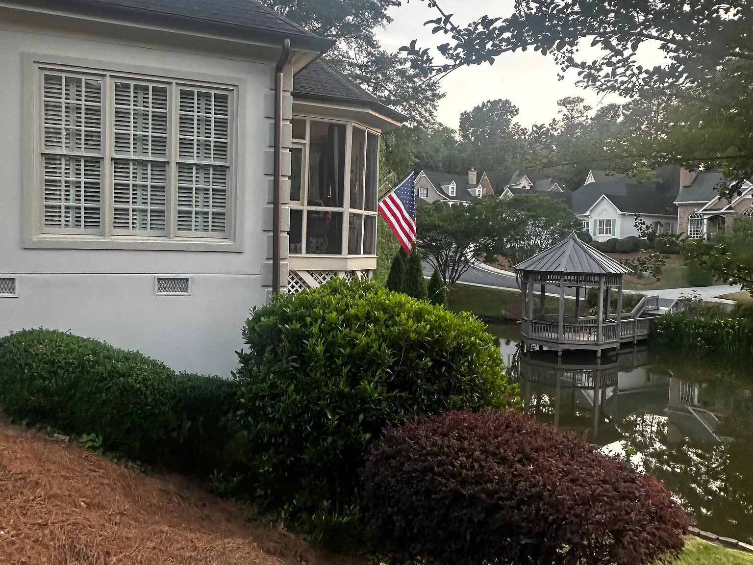 151 Vinings Ct SE — Photo 2