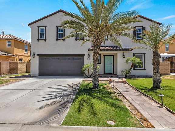2nd image of 84133 La Jolla Ave
