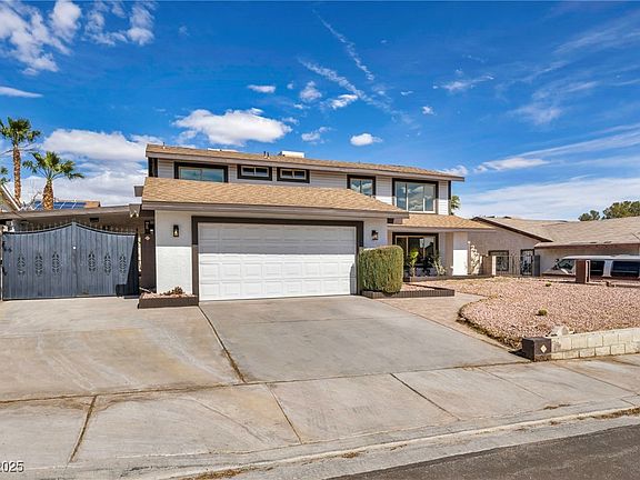 2nd image of 3916 Green Leaf Dr
