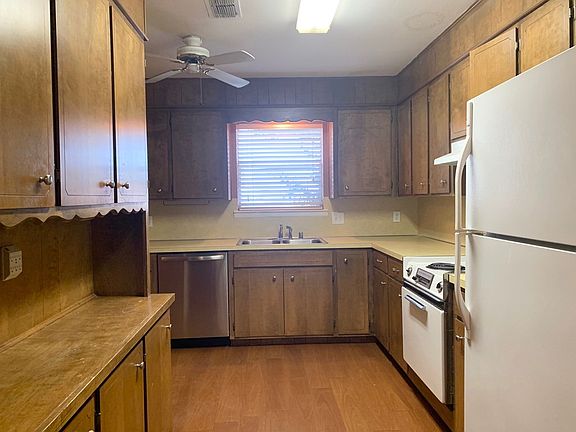 5th image of 2305 Haynes Dr