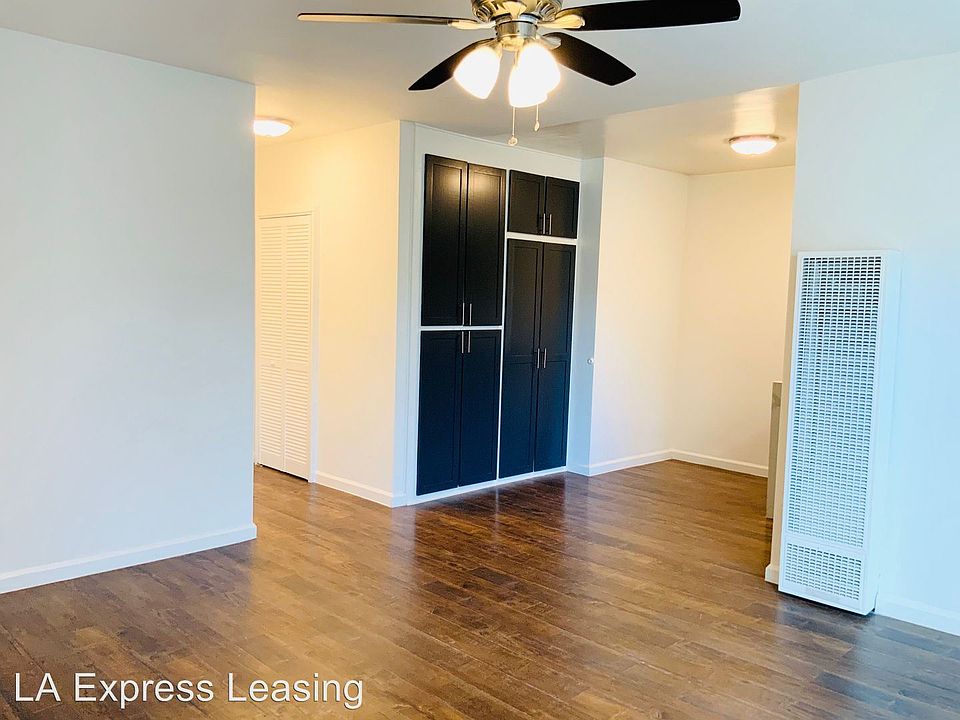 1st image of 537 W Hyde Park Blvd APT 206