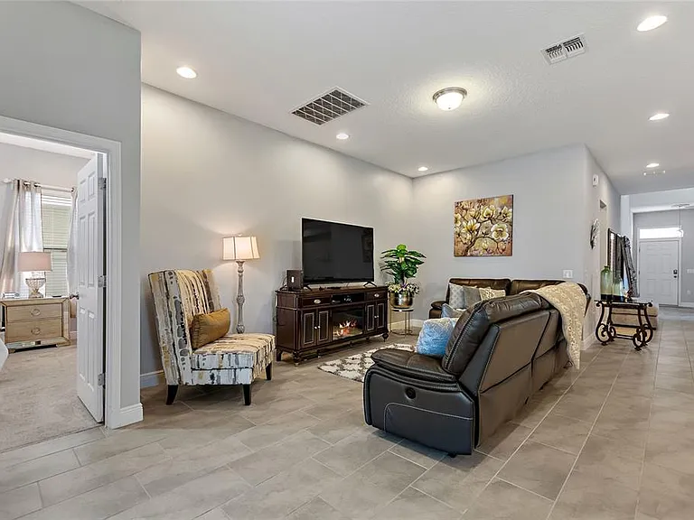 8719 Crescendo Ave — Photo 15