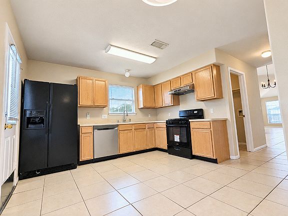 5th image of 7015 Biton Dr