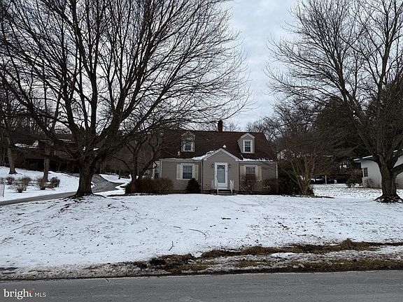 5th image of 412 Ruskin Dr