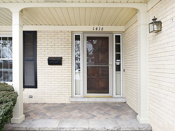 2nd image of 1416 Royal Oak Ln