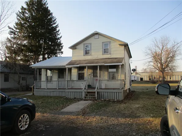 13 Knapp St #A, Sherburne, NY 13460