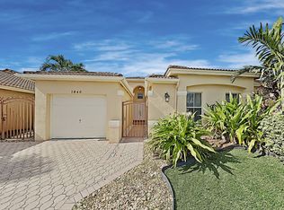 1046 NW 129th Pl, Miami, FL 33182