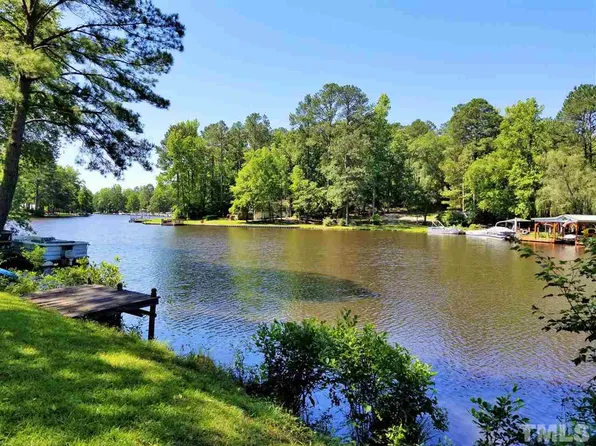 1743 Sagamore Dr, Louisburg, NC 27549