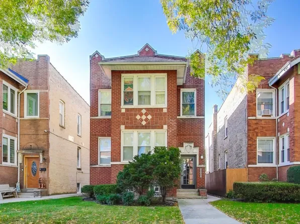 (undisclosed Address), Chicago, IL 60618