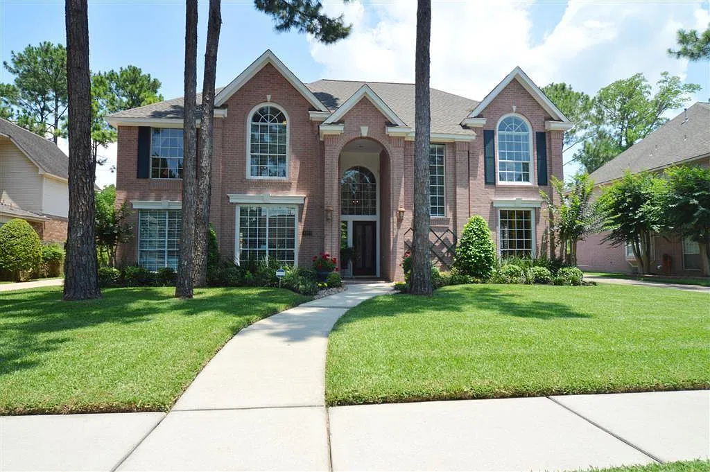 4 bed, 4.0 bath, 3466 sqft, $3,780 — Photo 1