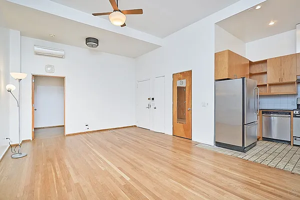 Rented by Halstead Real Estate | media 18