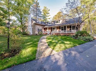 29475 Edgedale Rd, Pepper Pike, OH 44124