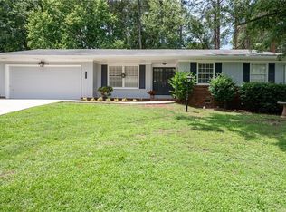 674 Hillandale Cir SW, Marietta, GA