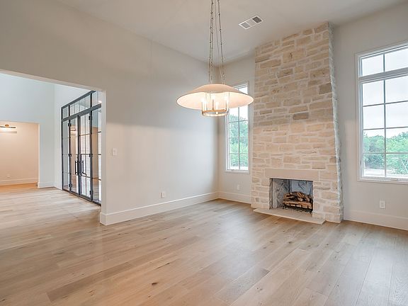4th image of 1030 Aledo Riv