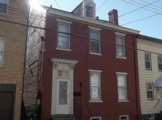 207 Clay St, Pittsburgh, PA 15215