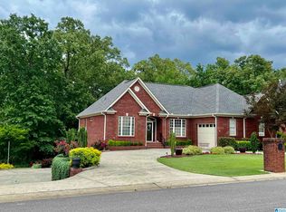 835 Brookline Rd, Gardendale, AL 35071